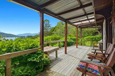 /international/nz/2149-north-west-bay-pelorus-sounds-marlborough-380066115198/