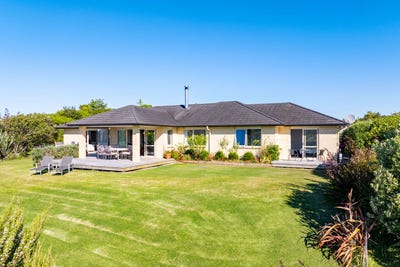 /international/nz/82-daniel-parade-mangawhai-kaipara-380066121394/