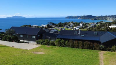 /international/nz/1050-cove-road-langs-beach-whangarei-380066095990/