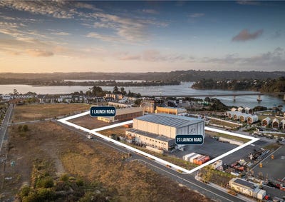/international/nz/hobsonville-waitakere-city-380066150108/