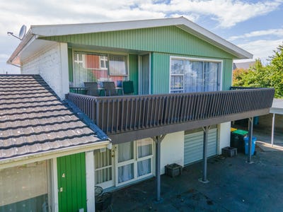 /international/nz/maori-hill-canterbury-380066092457/