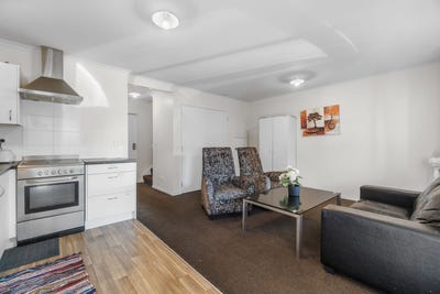 /international/nz/melville-waikato-380066105969/
