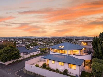 /international/nz/7-enfield-road-napier-hill-napier-city-380066122328/