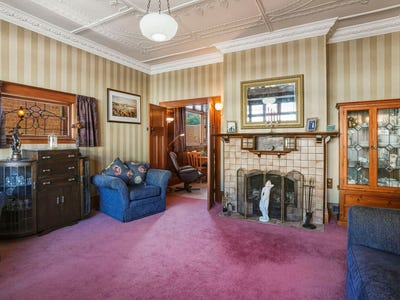 /international/nz/157-forbury-road-saint-clair-dunedin-city-380066096462/