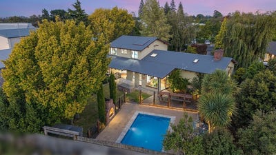/international/nz/10-burnett-street-oxford-waimakariri-380066100283/