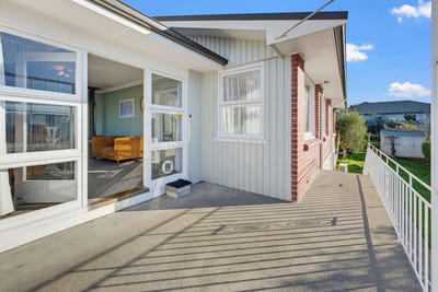 /international/nz/9-grantlea-drive-marchwiel-timaru-380066168805/