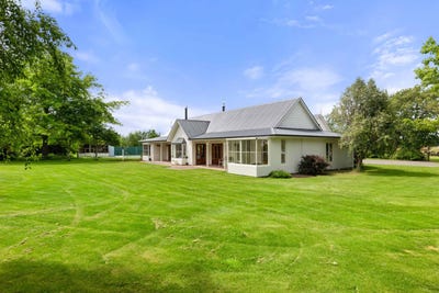 /international/nz/764-courtenay-road-darfield-selwyn-380066078050/