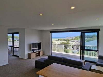 /international/nz/13-high-street-kakanui-waitaki-380066095718/