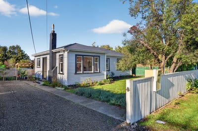 /international/nz/46-wakefield-street-featherston-south-wairarapa-380066121348/