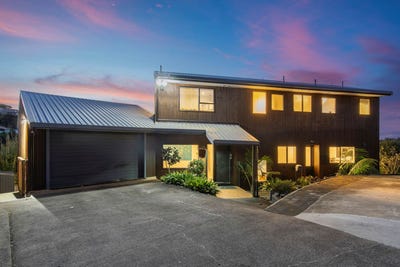 /international/nz/32-bellbird-rise-murrays-bay-north-shore-city-380066168966/