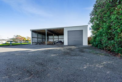 /international/nz/80-brookes-road-stratford-taranaki-380066080301/