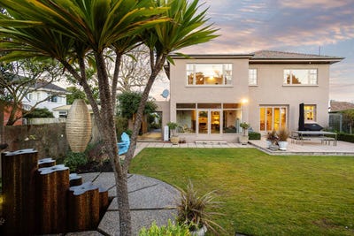 /international/nz/8-neidpath-road-mornington-dunedin-city-380066118245/