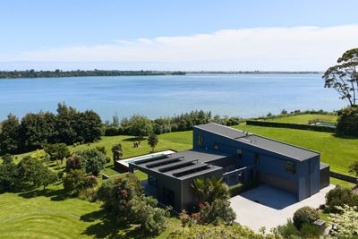 /international/nz/228-ranginui-road-welcome-bay-tauranga-380066095078/