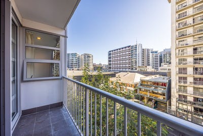 /international/nz/44-liverpool-street-auckland-central-auckland-city-380066175897/