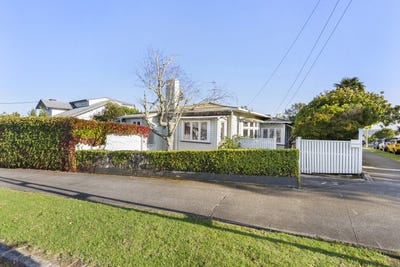 /international/nz/2-cremorne-street-herne-bay-auckland-city-380066097279/