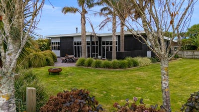 /international/nz/82-mawhitiwhiti-road-normanby-dunedin-city-380066100229/