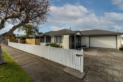 /international/nz/45-weld-street-redwoodtown-marlborough-380066111150/