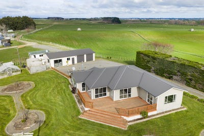 /international/nz/225-makara-road-feilding-manawatu-whanganui-380066176078/