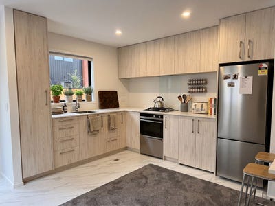 /international/nz/7-matata-place-dallington-christchurch-city-380066102358/