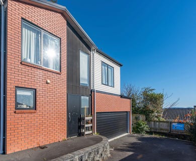 /international/nz/140d-ellicott-road-nawton-hamilton-city-380066182081/