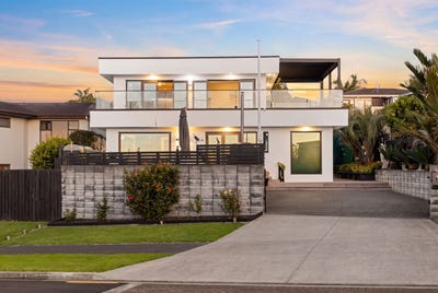/international/nz/2-compass-point-way-half-moon-bay-manukau-city-380066161536/