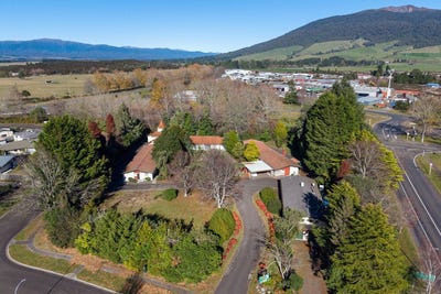 /international/nz/57-raukura-street-turangi-taupo-380066108418/