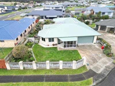 /international/nz/3-godwit-court-foxton-beach-horowhenua-380066168713/