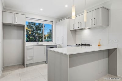 /international/nz/35-pencaitland-drive-flat-bush-manukau-city-380066122649/