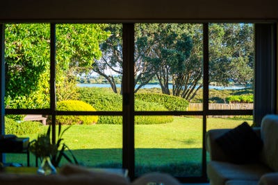 /international/nz/69-walter-strevens-drive-conifer-grove-papakura-380066097719/