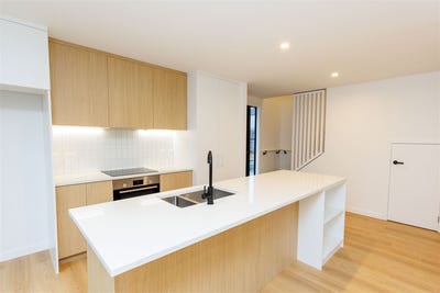 /international/nz/10-trieste-way-paraparaumu-kapiti-coast-380066089568/