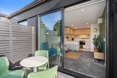 /international/nz/35-selwyn-street-tauranga-central-tauranga-380066121362/