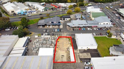 /international/nz/8-agency-lane-silverdale-hamilton-city-380066146287/