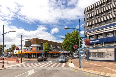 /international/nz/blenheim-central-marlborough-380066145752/