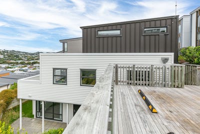 /international/nz/104-maupuia-road-maupuia-wellington-city-380066120685/