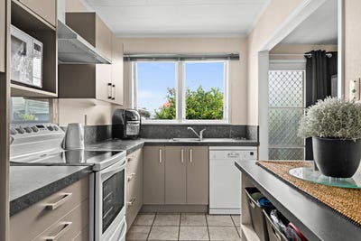 /international/nz/503-maraekakaho-road-hastings-hawkes-bay-380066095667/