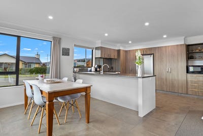 /international/nz/28-catalina-crescent-burleigh-marlborough-380066096500/