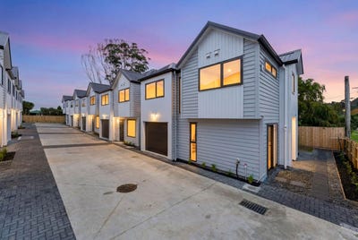 /international/nz/henderson-waitakere-city-380066174500/