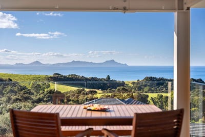 /international/nz/39-aqua-view-drive-waipu-whangarei-380066182336/