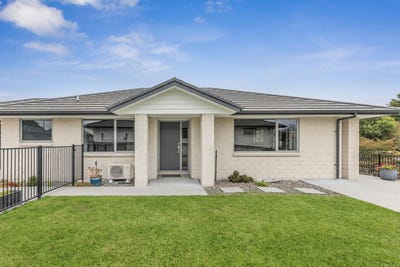/international/nz/32-cambridge-street-putaruru-south-waikato-380066122585/