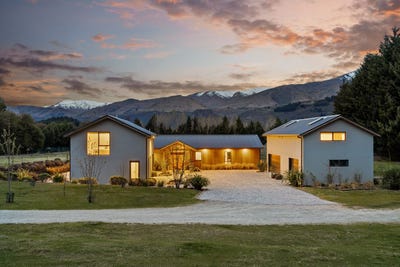 /international/nz/62-morven-ferry-road-dalefield-wakatipu-basin-queenstown-380066180262/