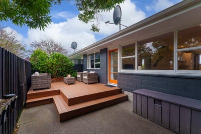 /international/nz/82-holly-road-saint-albans-christchurch-city-380066119702/