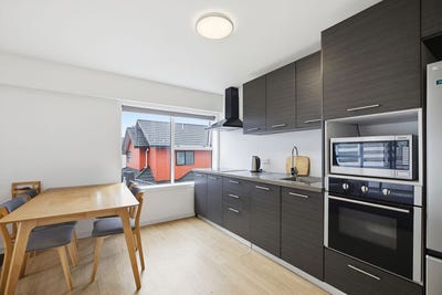 /international/nz/32-akaroa-drive-maupuia-wellington-city-380066172273/