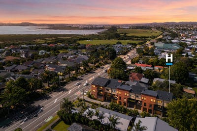 /international/nz/500f-te-atatu-road-te-atatu-peninsula-waitakere-city-380066179289/