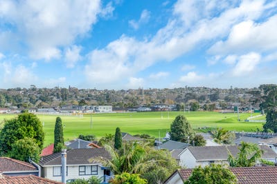/international/nz/highland-park-manukau-city-380066101879/