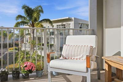 /international/nz/73-parkside-drive-orewa-rodney-380066115118/
