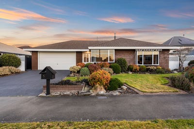 /international/nz/5-goodall-place-redwood-tasman-380066168810/