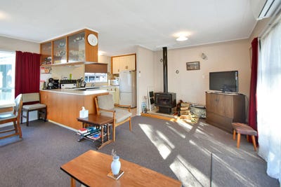 /international/nz/4-benmore-place-omarama-waitaki-380066124911/