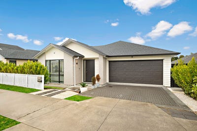 /international/nz/72-john-fair-drive-milldale-rodney-380066166764/