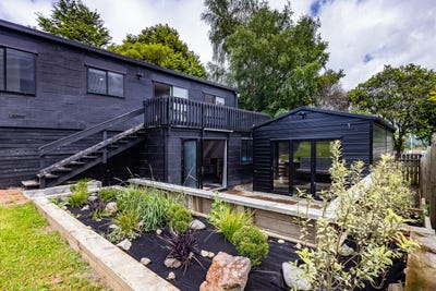 /international/nz/12-carter-terrace-ohakune-ruapehu-380066116130/