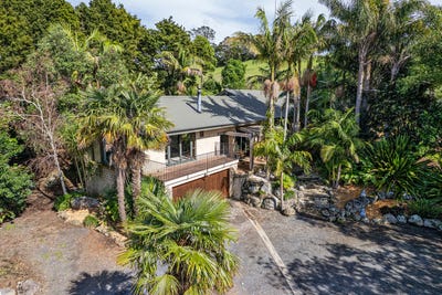 /international/nz/261-matarau-road-ruatangata-whangarei-380066090857/